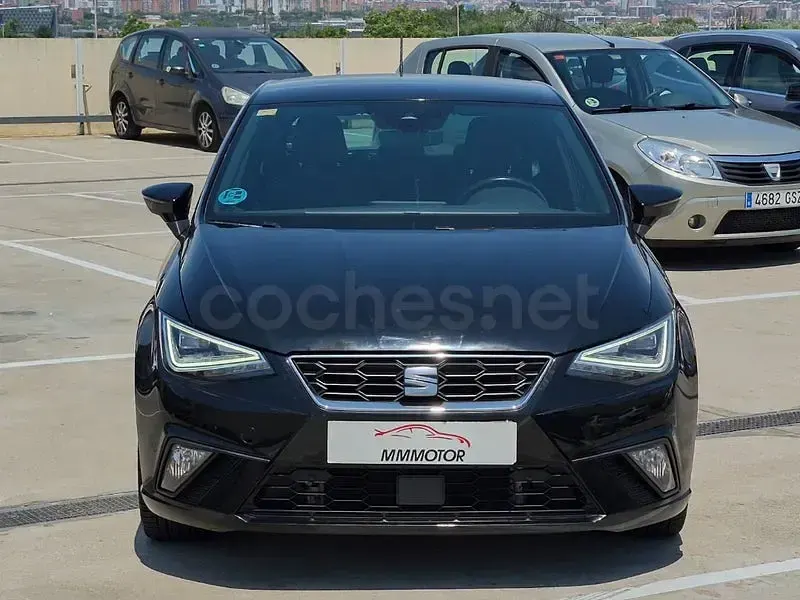Usado Seat Ibiza FR 110 CV (80 kW) 2021 Negro Utilitario