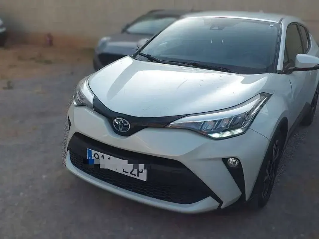 Usado Toyota C-HR+ Advance 98 CV (72 kW) 2022 Blanco SUV
