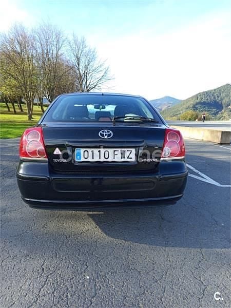 Negro Usado 2007 Toyota Avensis Sol Berlina | 6600 € (Precio justo) - Imagen 1/4