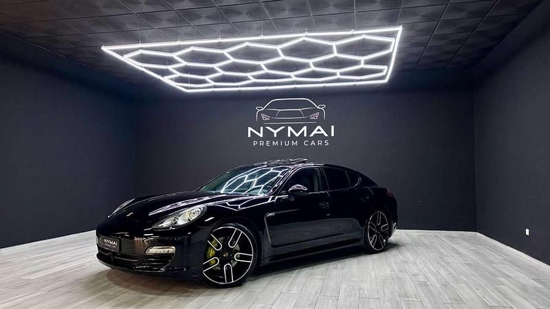 Usado Porsche Panamera 250 CV (183 kW) 2012 Negro Utilitario
