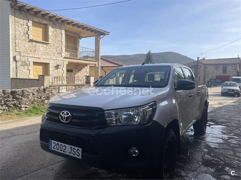Usado Toyota HiLux 150 CV (110 kW) 2016 Blanco Pickup/Camioneta