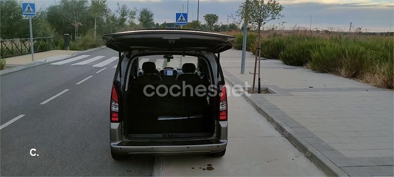 Usado Citroën Berlingo Seduction 120 CV (88 kW) 2013 Marrón Monovolumen