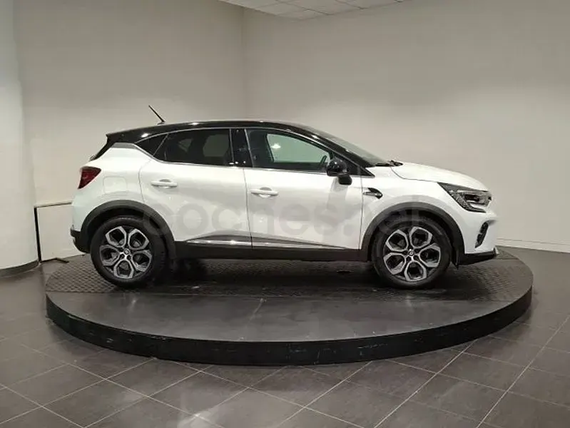 Usado Renault Captur Techno 90 CV (66 kW) 2022 Blanco SUV