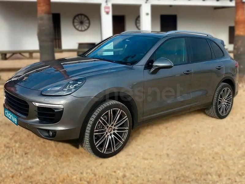 Usado Porsche Cayenne 262 CV (192 kW) 2016 Gris / plata SUV