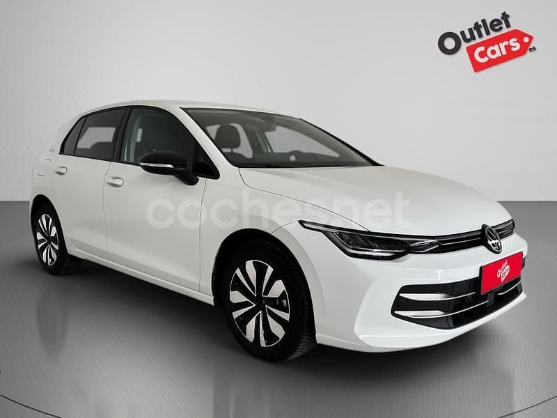 Usado VW Golf VIII Life 115 CV (84 kW) 2025 Blanco Berlina