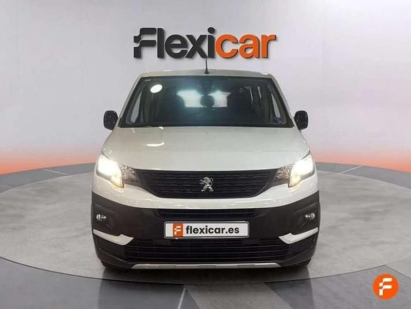 Usado Peugeot Rifter Active 102 CV (75 kW) 2023 Blanco Monovolumen