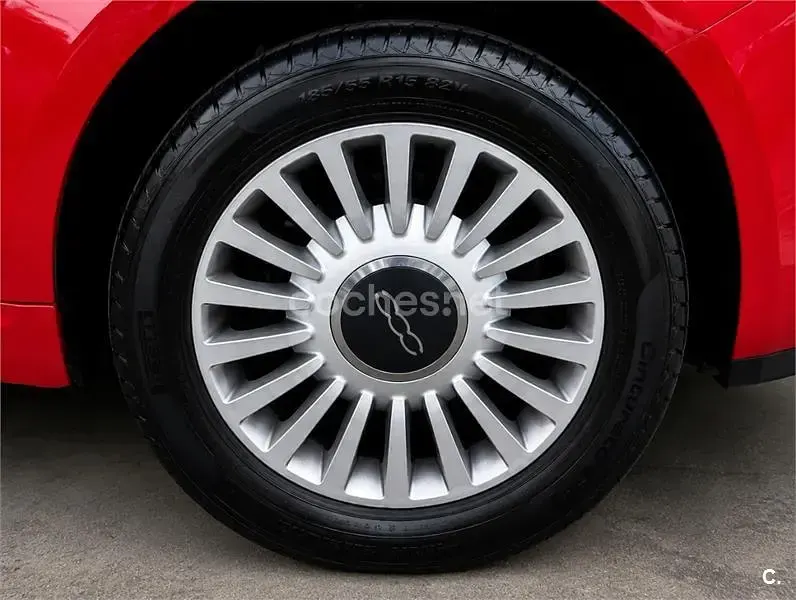Usado Fiat 500 Lounge 69 CV (50 kW) 2010 Rojo Berlina