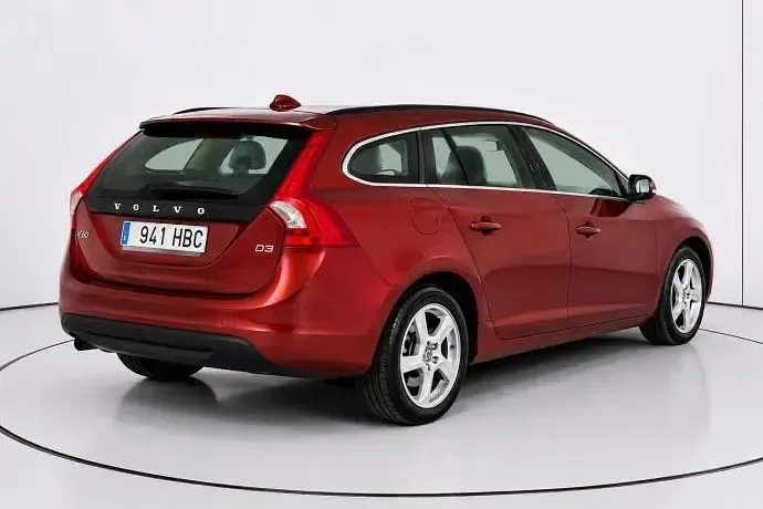 Usado Volvo V60 Momentum 163 CV (119 kW) 2010 Familiar