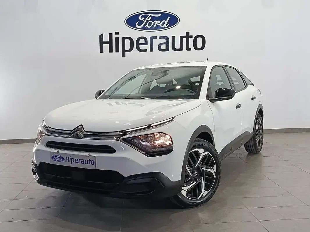 Usado Citroën C4 Feel 131 CV (96 kW) 2024 Blanco SUV