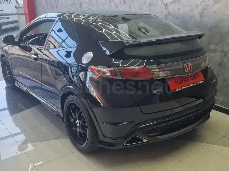 Usado Honda Civic Type R 201 CV (147 kW) 2010 Negro Berlina
