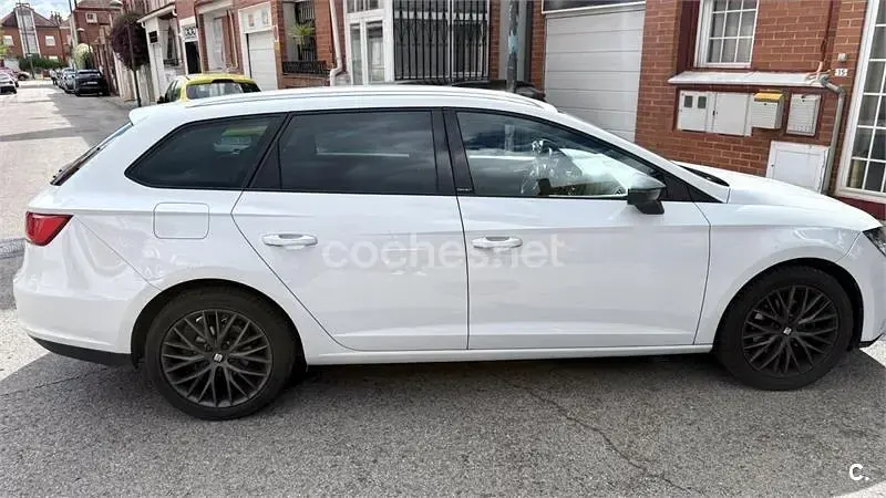 Usado Seat Leon ST 150 CV (110 kW) 2016 Blanco Familiar