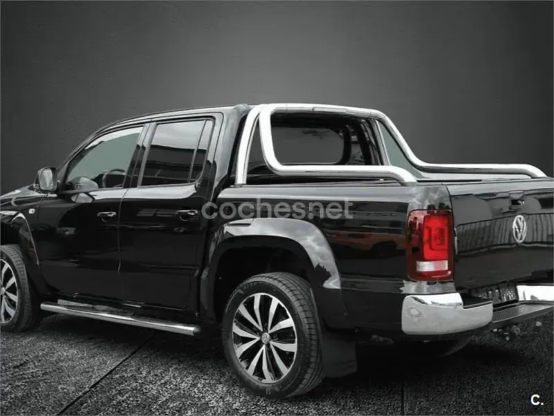 Usado VW Amarok Aventura 224 CV (164 kW) 2018 Negro Pickup/Camioneta