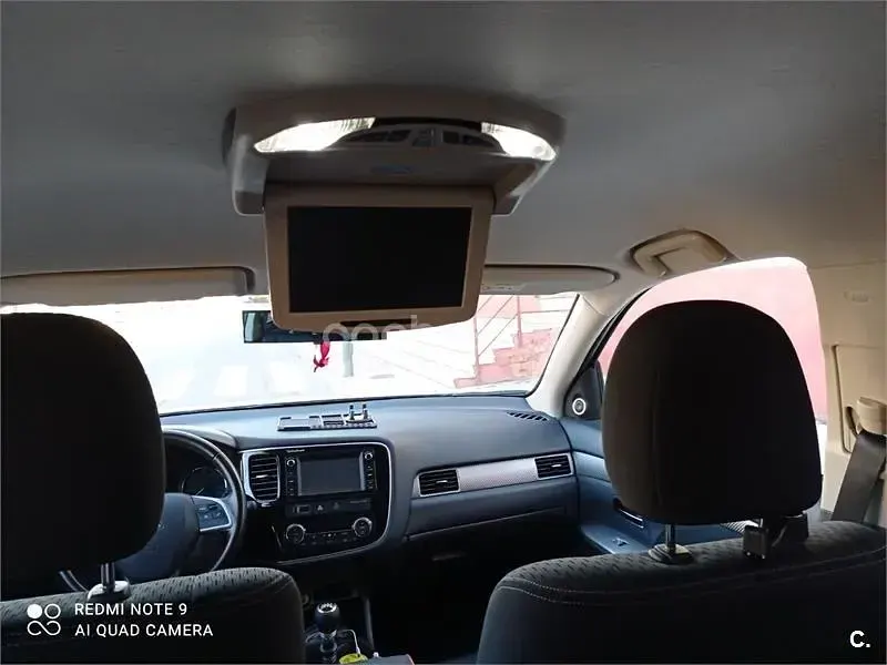 Usado Mitsubishi Outlander Motion 150 CV (110 kW) 2014 Negro SUV
