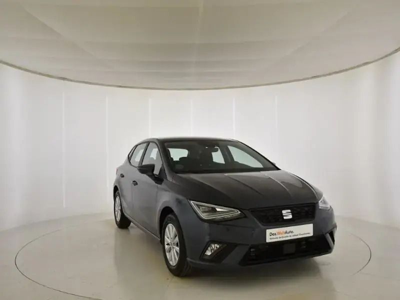 Gris/plata Usado 2024 Seat Ibiza Style Berlina | 17.990 € (Precio justo) - Imagen 1/4