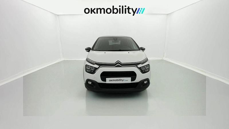 Usado Citroën C3 Shine 83 CV (61 kW) 2023 Blanco banquise / negro Utilitario