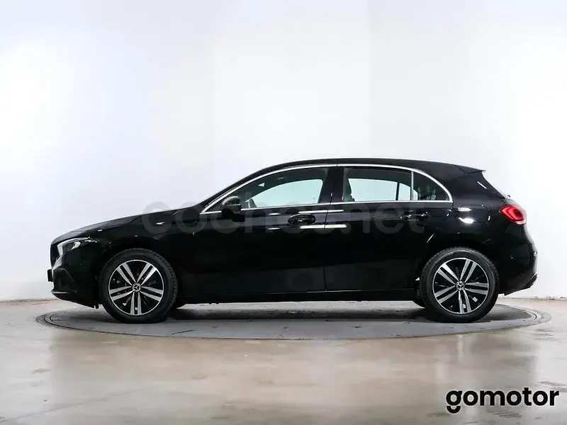 Usado Mercedes A250 218 CV (160 kW) 2022 Negro Berlina