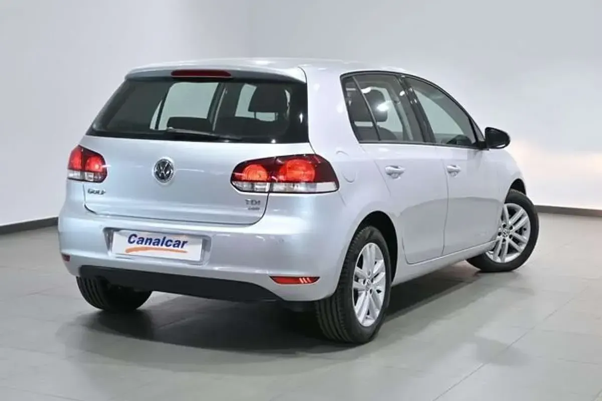 Usado VW Golf VI Sportline 105 CV (77 kW) 2010 Gris Utilitario