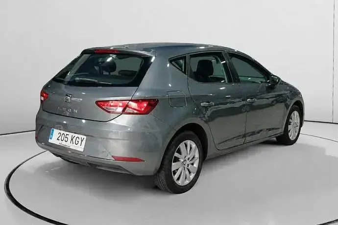 Usado Seat Leon Reference 110 CV (80 kW) 2018