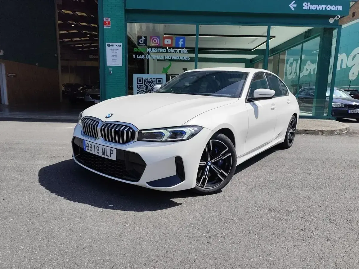 Usado BMW 320e Shadowline 190 CV (139 kW) 2023 Blanco Berlina