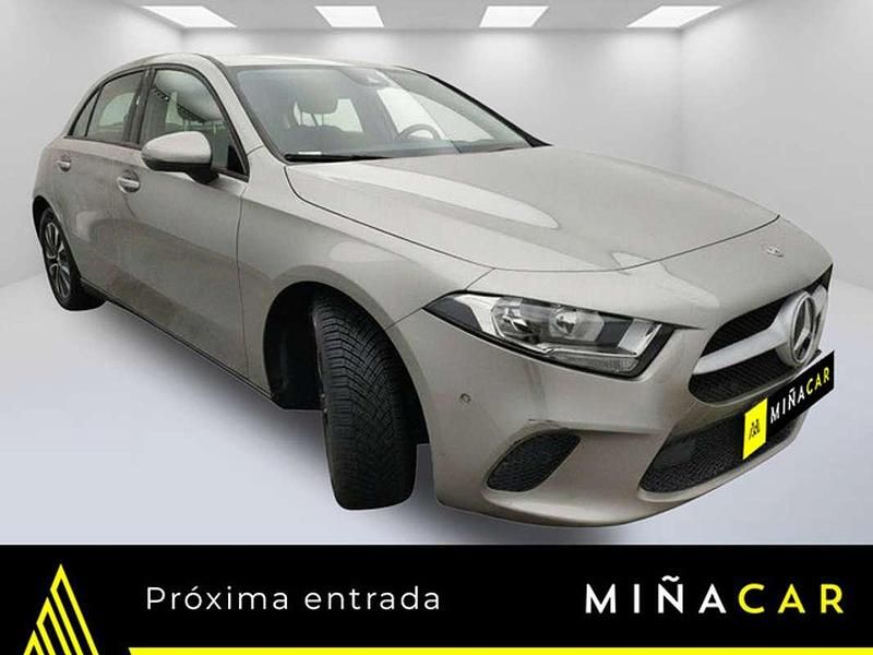 Gris Usado 2021 Mercedes A180 Utilitario | 20.510 € (Super precio) - Imagen 1/4