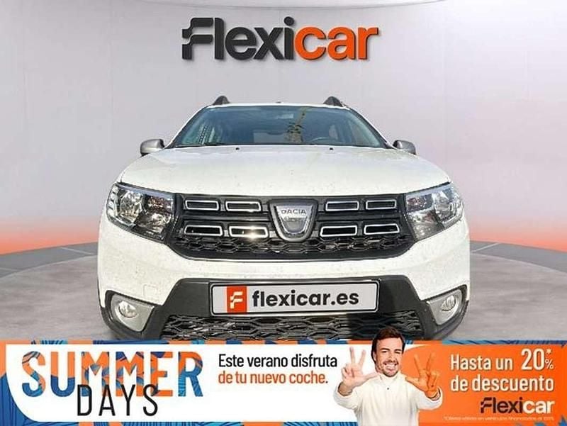 Blanco Usado 2017 Dacia Sandero Utilitario | 8290 € (Buen precio) - Imagen 1/4