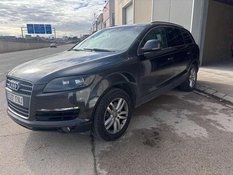 Usado Audi Q7 241 CV (177 kW) 2007 Negro SUV