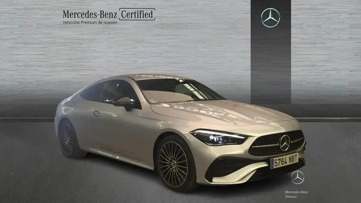 Usado Mercedes CLE220 197 CV (144 kW) 2025 Gris / plata Coupe