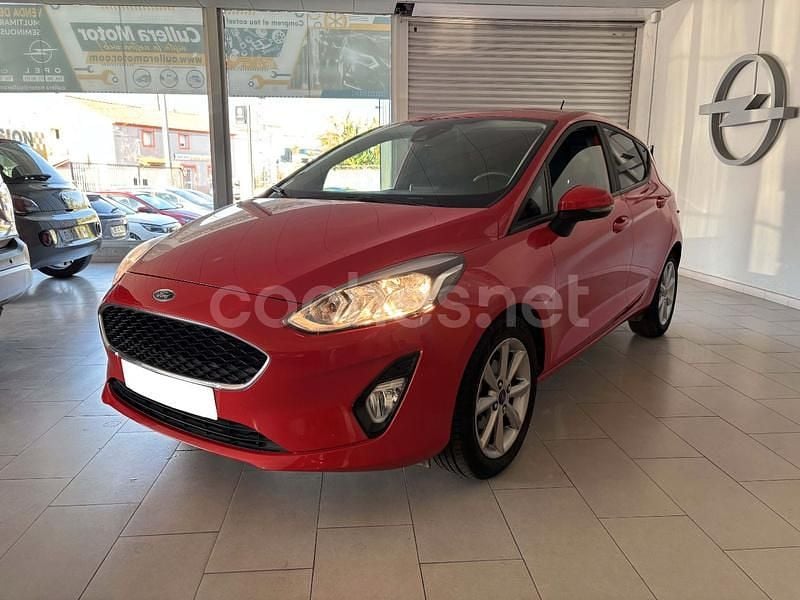 Rojo Usado 2018 Ford Fiesta Trend Utilitario | 10.490 € (Buen precio) - Imagen 1/4