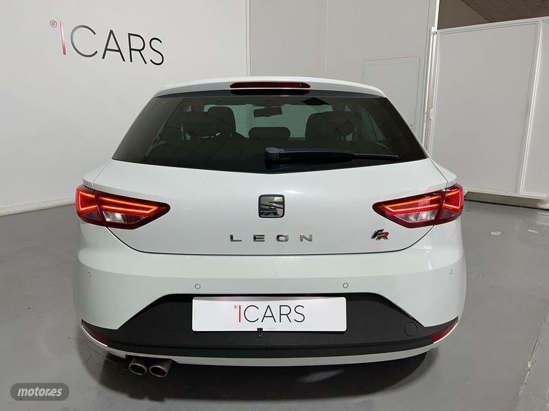 Usado Seat Leon FR 150 CV (110 kW) 2014 Blanco Berlina
