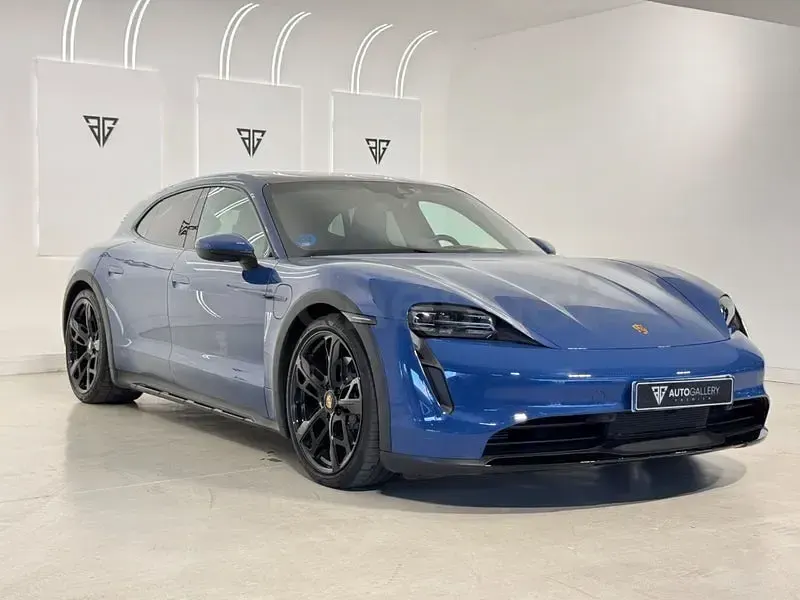Usado Porsche Taycan 4 Cross Turismo Cross Turismo 279 kW (380 CV) 2022 Eléctrico Familiar
