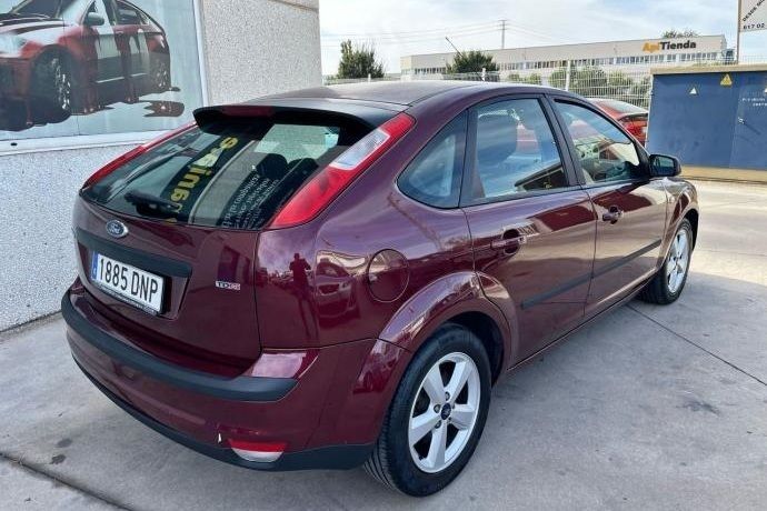 Begagnad Ford Focus 136 HK (100 kW) 2005