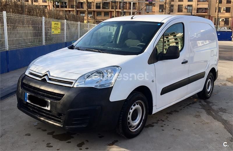 Blanco Usado 2018 Citroën Berlingo Live Monovolumen | 7000 € (Super precio) - Imagen 1/4