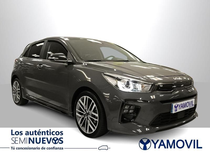 Usado Kia Rio GT-Line 120 CV (88 kW) 2023 Gris