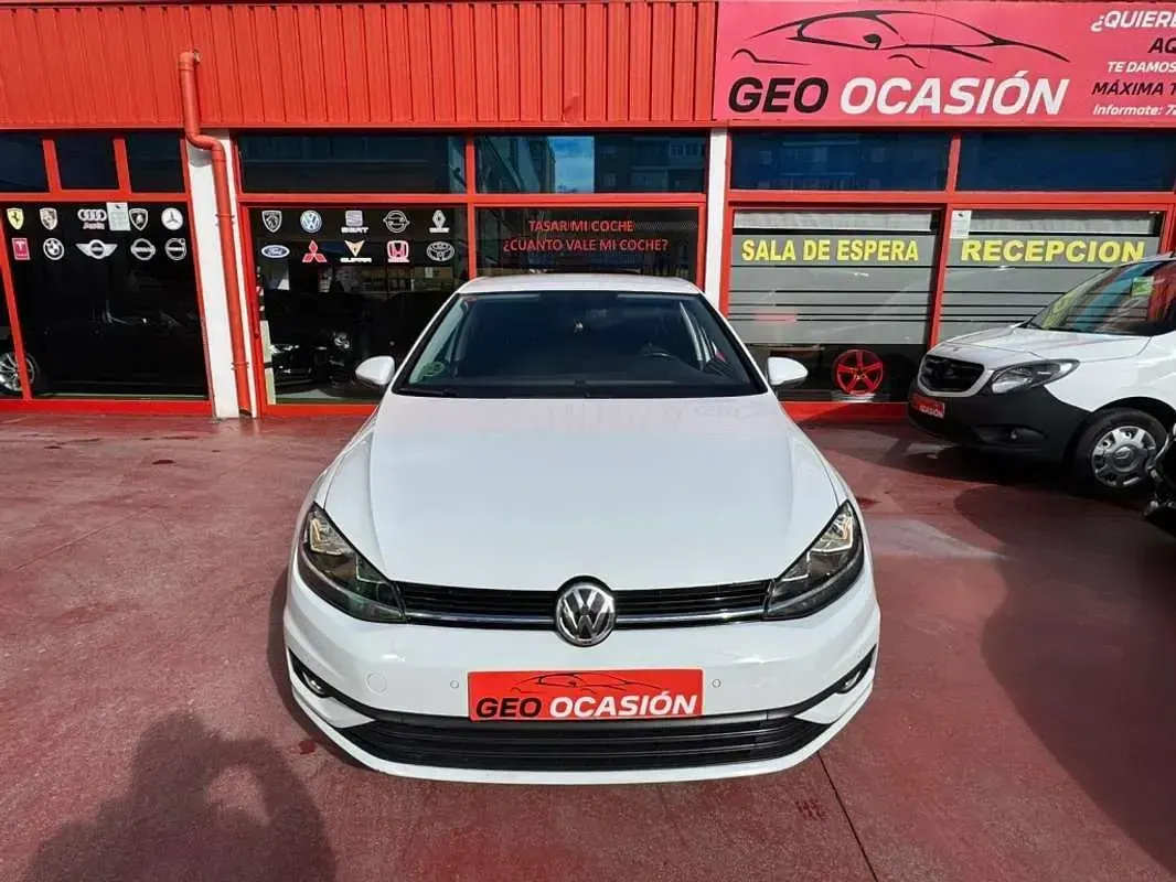 Usado VW Golf VII Edition 116 CV (85 kW) 2020 Blanco Utilitario