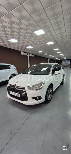 Usado Citroën DS4 92 CV (67 kW) 2013 Blanco Utilitario