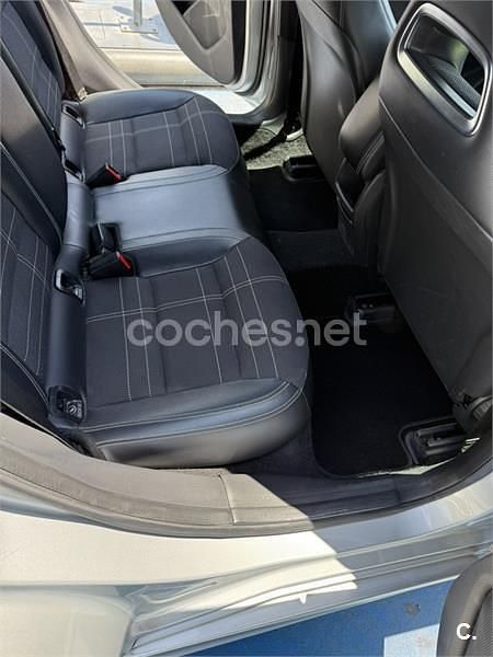 Gris / plata Usado 2012 Mercedes A180 Urban Berlina | 8800 € (Buen precio) - Imagen 1/4