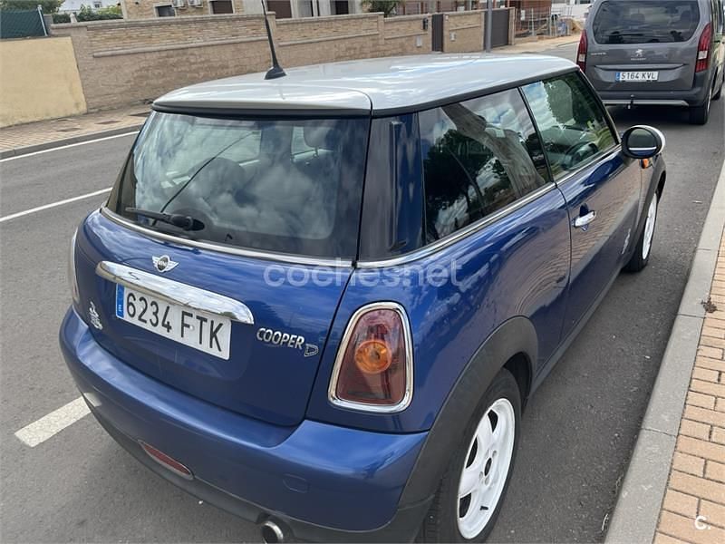 Usado Mini Cooper D 110 CV (80 kW) 2007 Azul Utilitario