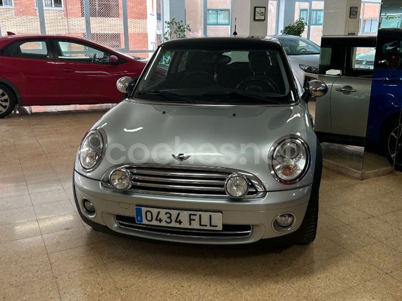 Gris / plata Usado 2007 Mini Cooper D Clubman Familiar | 8800 € - Imagen 1/4