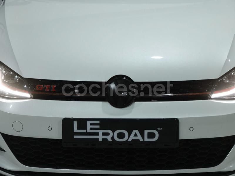 Usado VW Golf VII GTI 245 CV (180 kW) 2018 Blanco Berlina