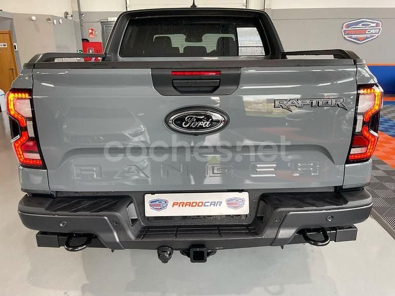 Nuevo Ford Ranger Raptor 210 CV (154 kW) 2025 Gris / plata Pickup/Camioneta