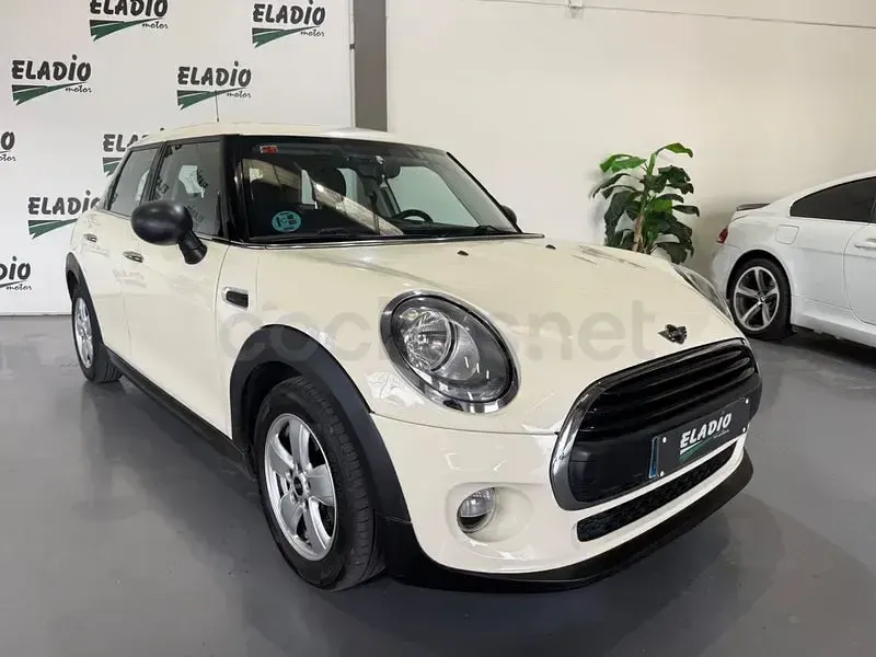 Usado Mini One D 95 CV (69 kW) 2017 Beige Utilitario