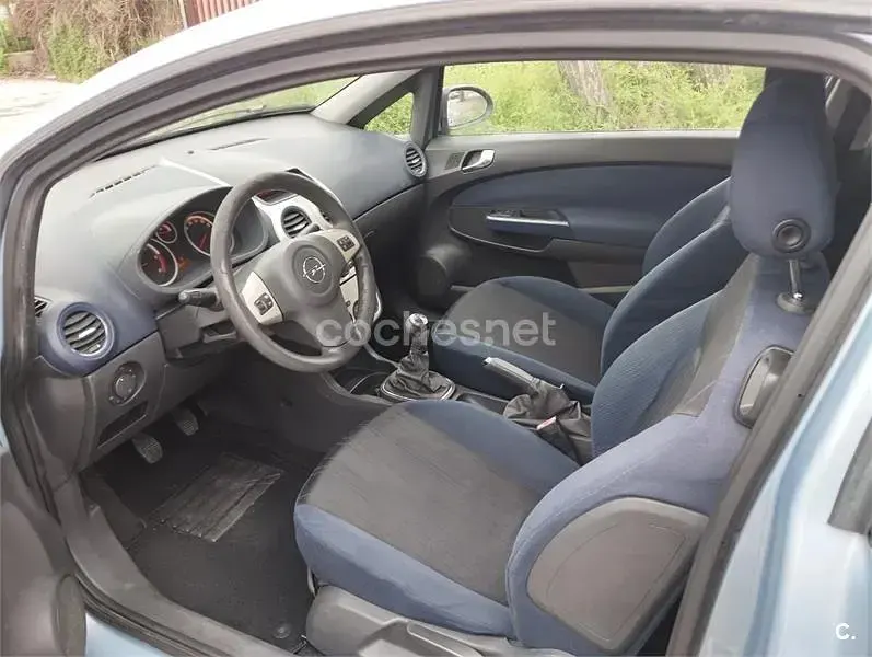 Usado Opel Corsa Enjoy 90 CV (66 kW) 2008 Azul Utilitario
