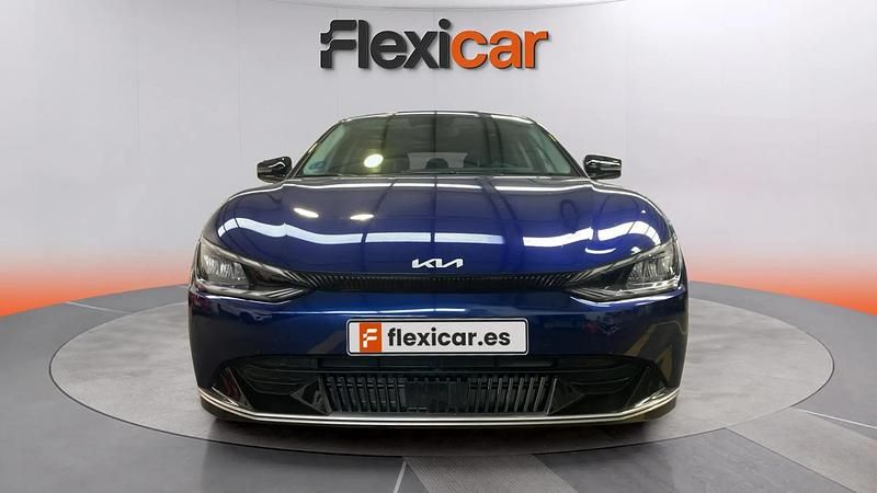Usado Kia EV6 Air 125 kW (170 HP) 2023 Azul SUV