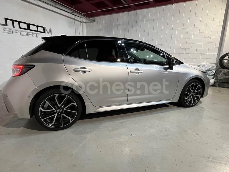 Usado Toyota Corolla 180 CV (132 kW) 2020 Gris / plata Berlina