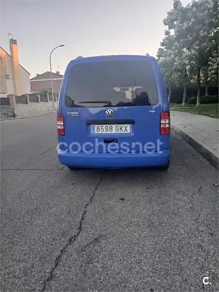Usado VW Caddy 105 CV (77 kW) 2009 Azul Monovolumen