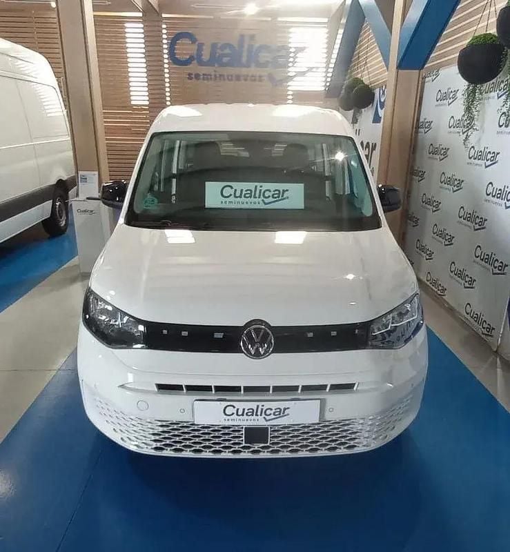 Begagnad VW Caddy Maxi 122 HK (89 kW) 2024 Vit Minibuss