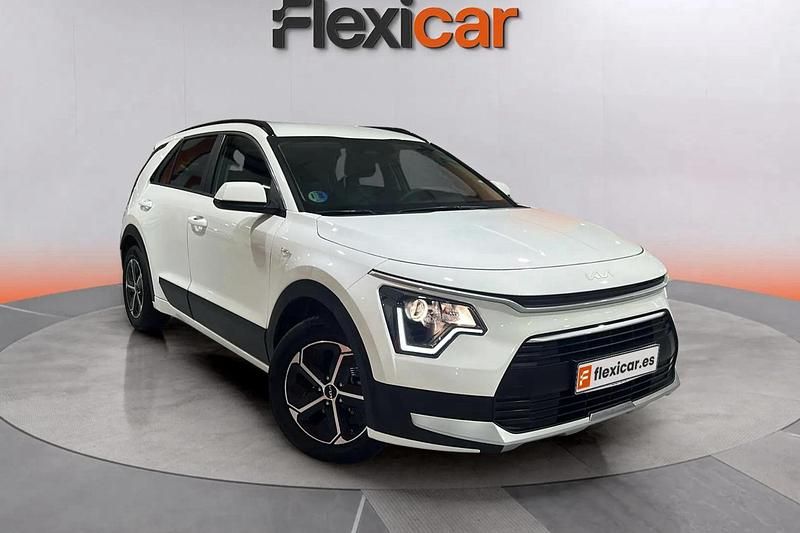 Blanco Usado 2024 Kia Niro SUV | 22.490 € (Buen precio) - Imagen 1/4