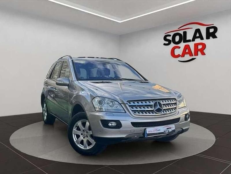Usado Mercedes ML320 224 CV (164 kW) 2006 Marrón SUV