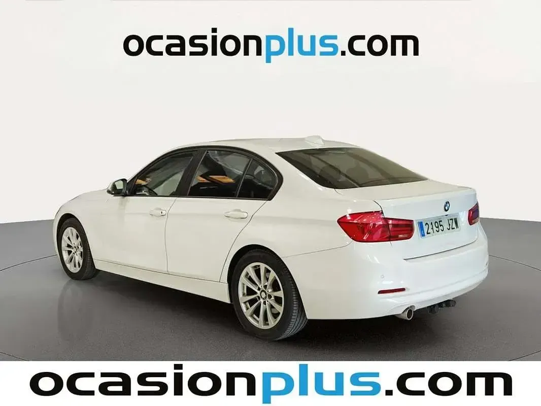 Usado BMW 318 150 CV (110 kW) 2017 Blanco Berlina