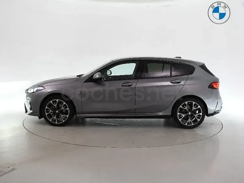 Käytetty BMW 120 Comfort Edition 170 HP (125 kW) 2025 Harmaa Viistoperä